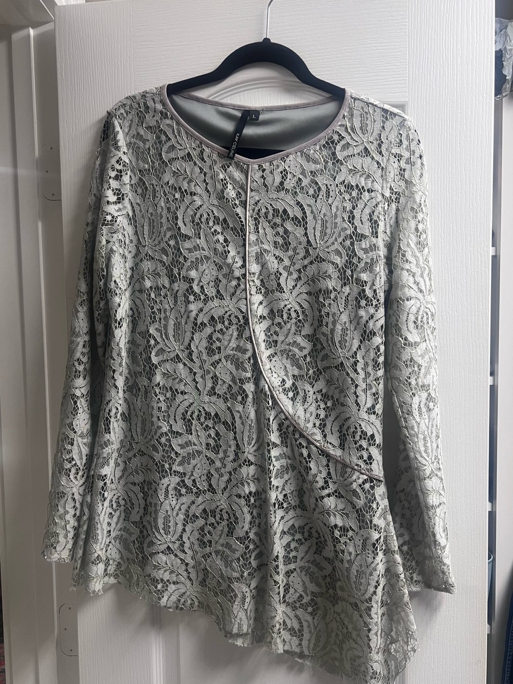 Kay Celine Lace Overlay Long Sleeve Tunic